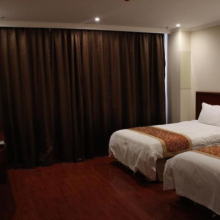 Gemei Hotel Luoyang Longmen High-Speed Railway Station Luaran gambar